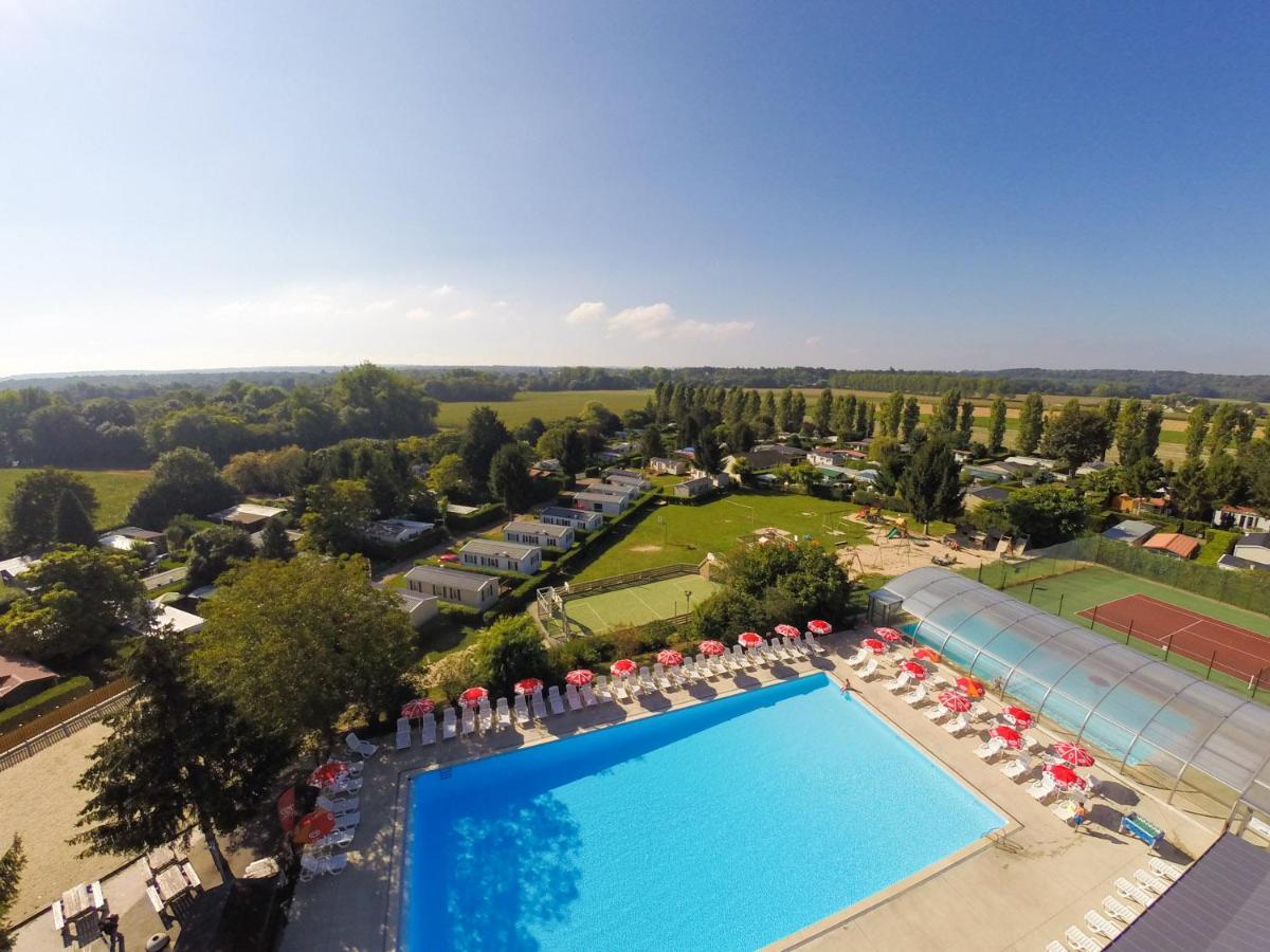 Camping Village Parisien Varreddes Exterior photo